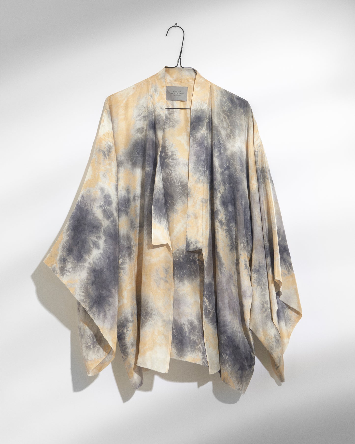 T-SHAPE ROBE #207