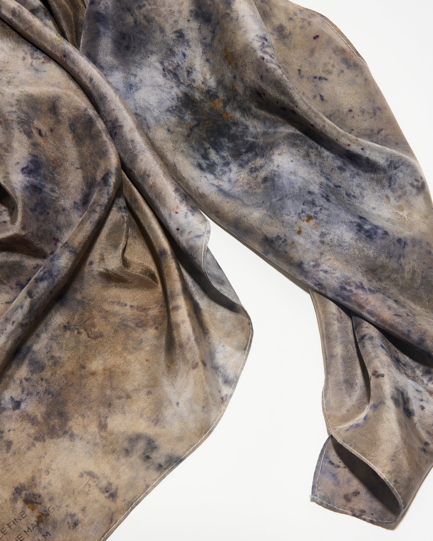 DECAY SCARF #135