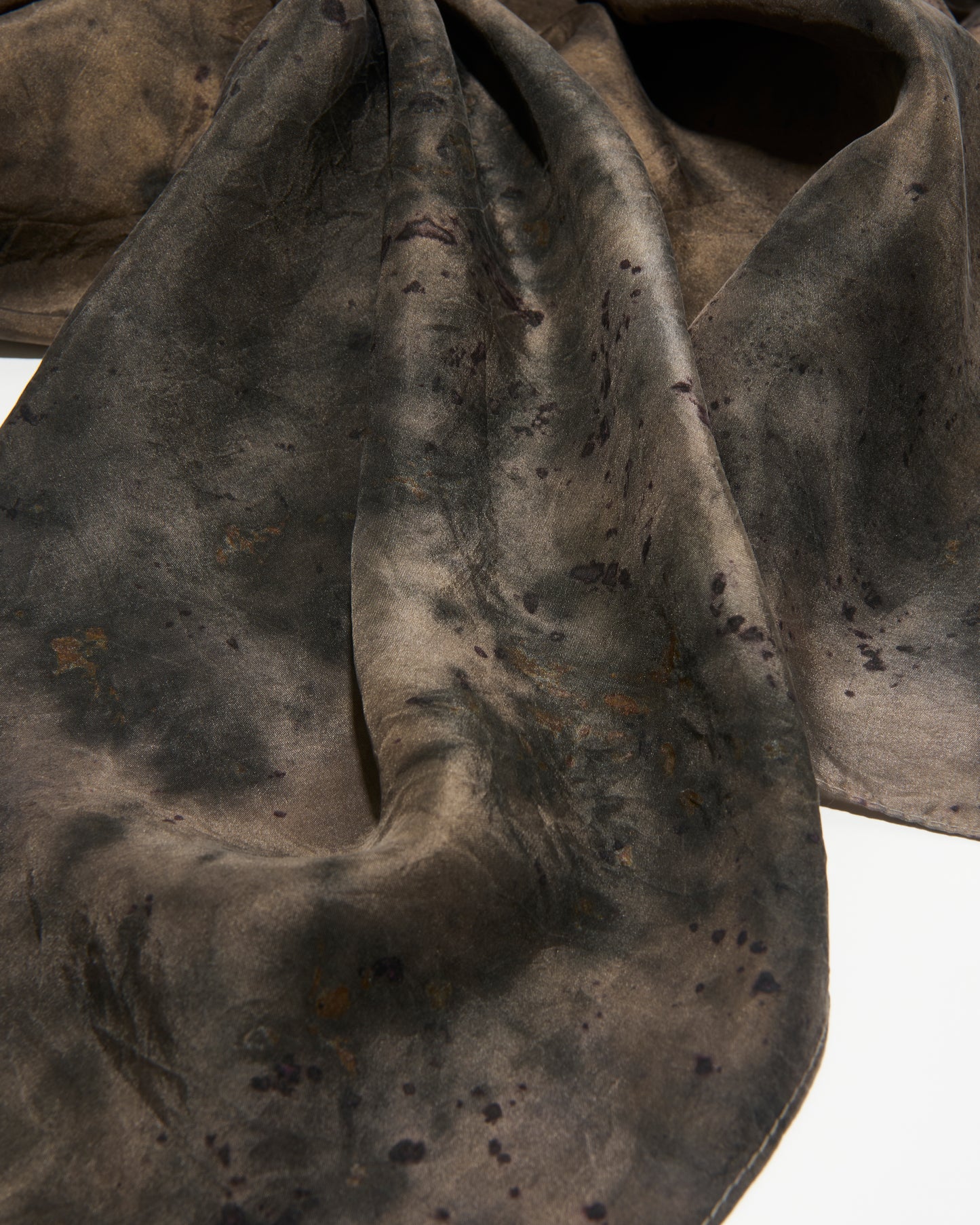 DECAY SCARF #137