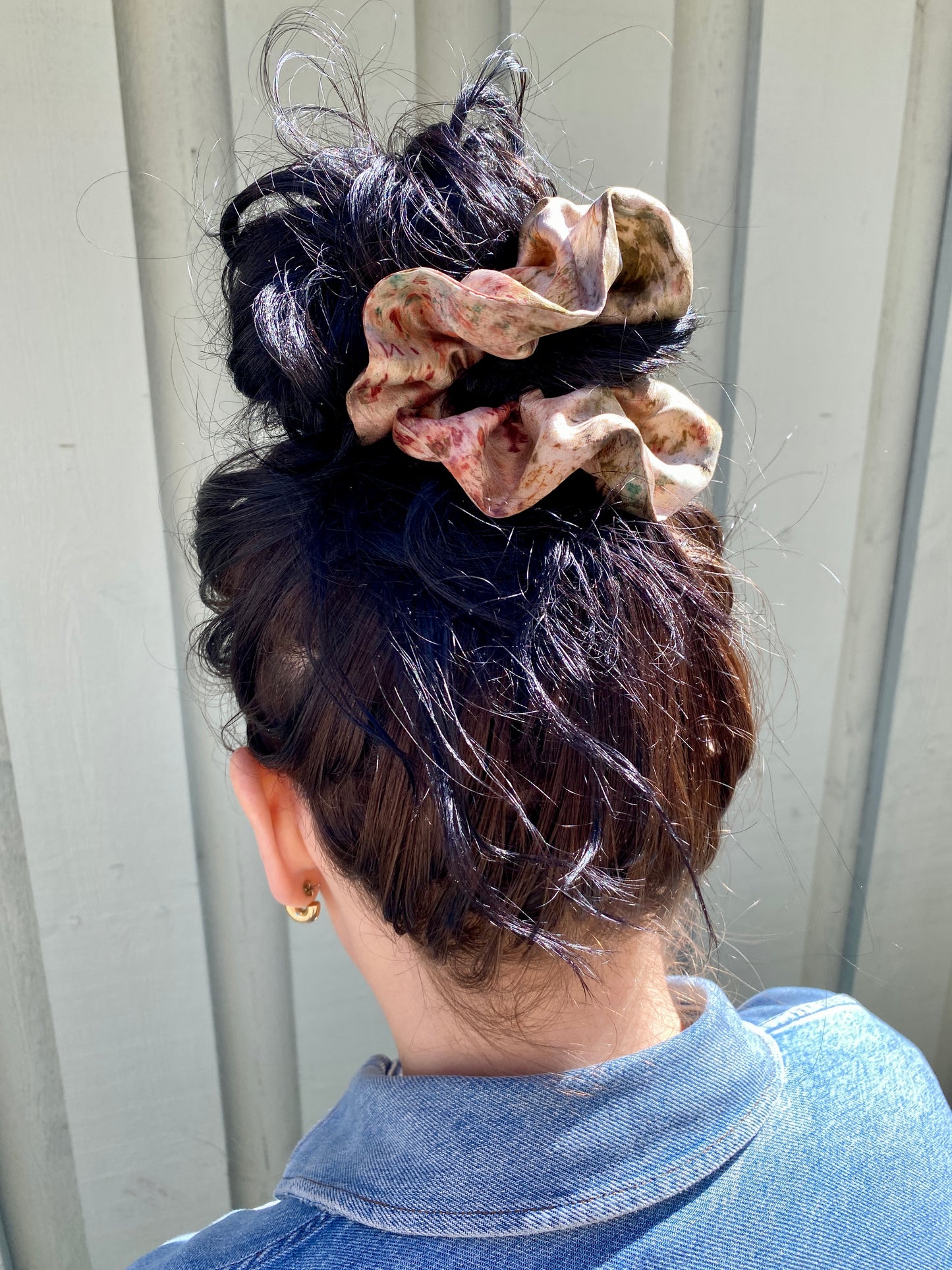 DECAY SCRUNCHIE #27
