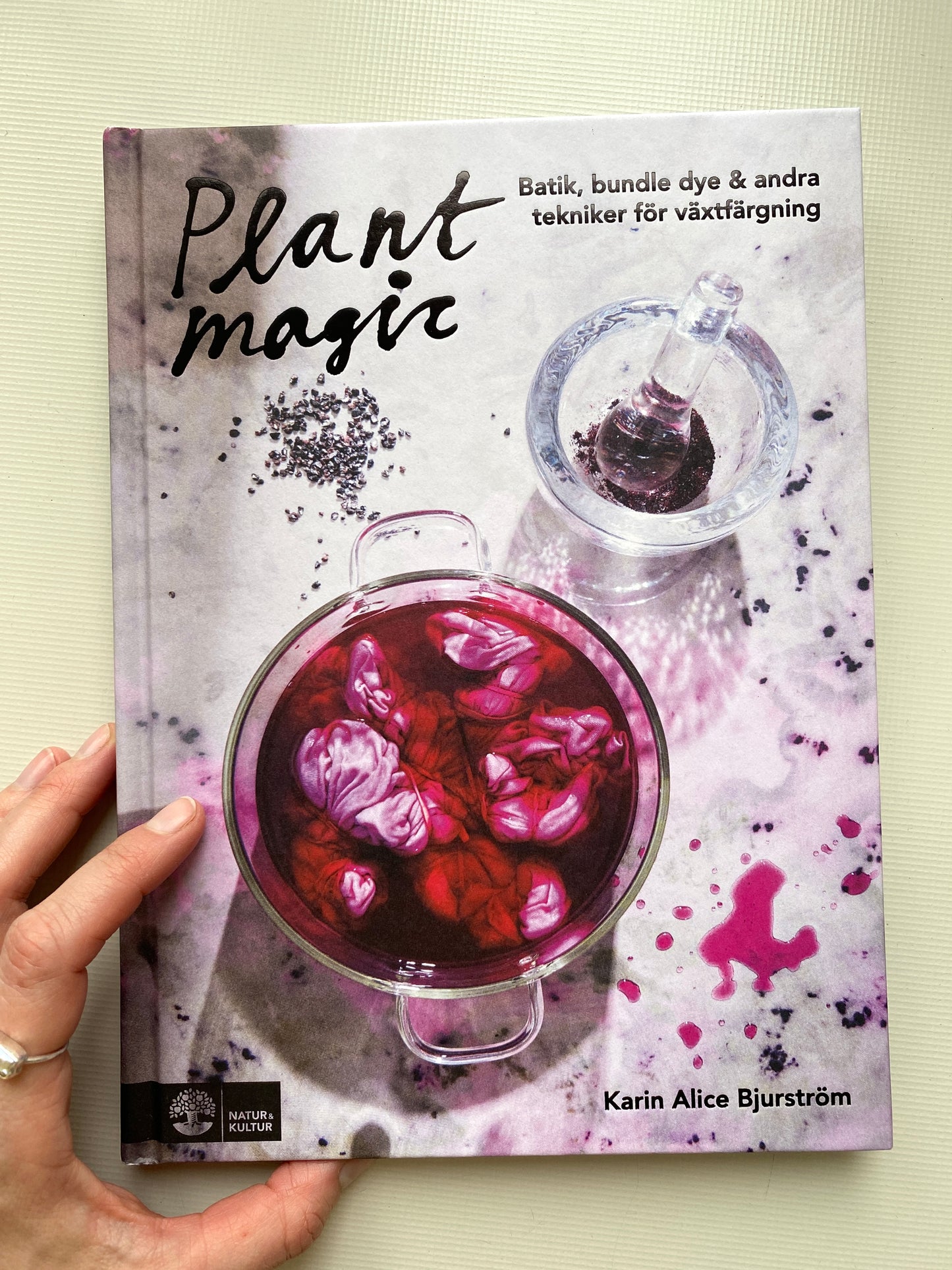 PLANT MAGIC BOOK