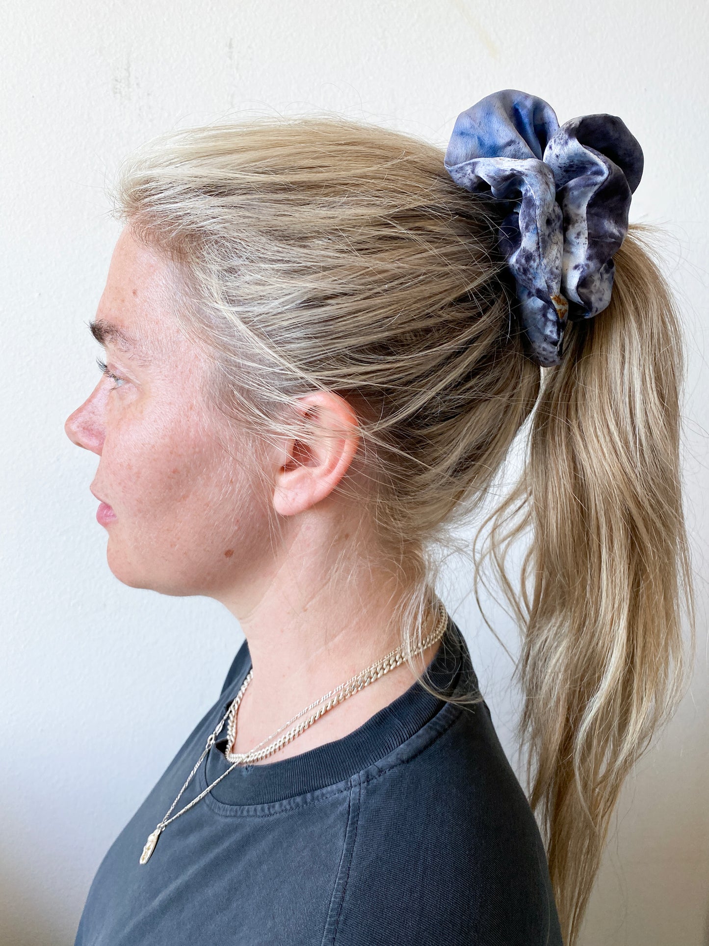 DECAY SCRUNCHIE #24