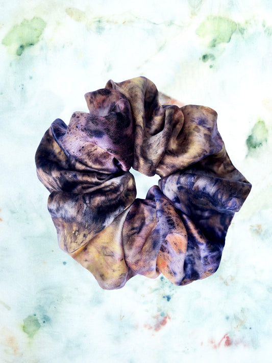 DECAY SCRUNCHIE #26