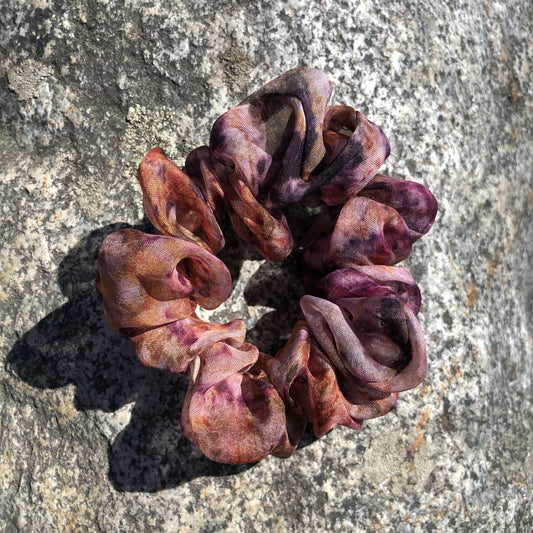 DECAY SCRUNCHIE #17